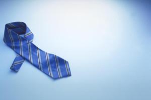 ブルゾンの選び方と着こなし術｜2025年最新トレンドと効果的な対策法